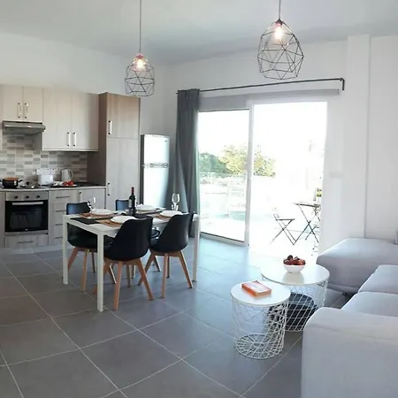 Gorgeous Apt In A Supreme Location In Protaras! Διαμέρισμα